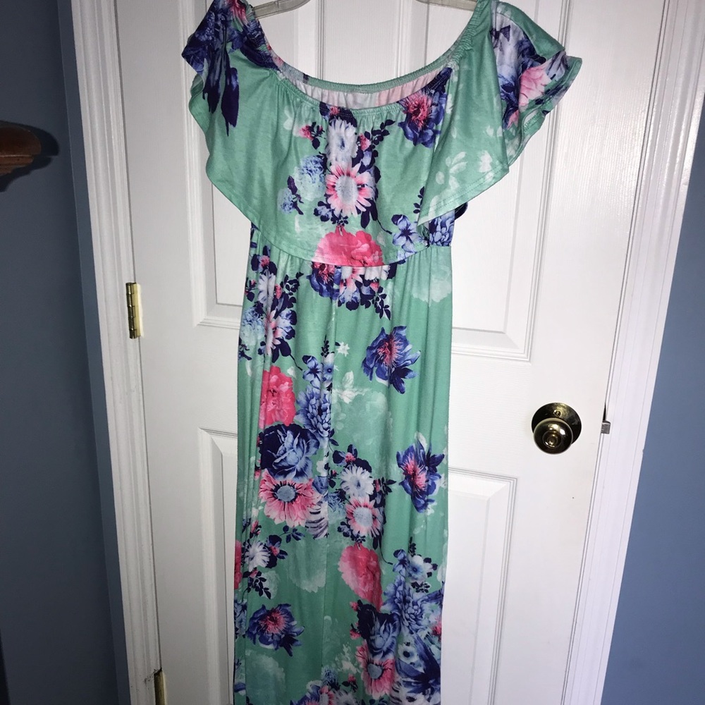 Off the shoulder maxi maternity dress
